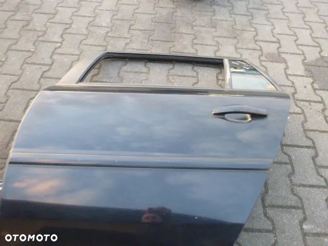 DRZWI LEWY TYŁ LEWE TYLNE KOMPLETNE OPEL VECTRA C KOMBI KOLOR Z20R - 11