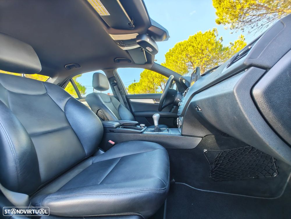 Mercedes-Benz C 320 CDI Avantgarde - 28