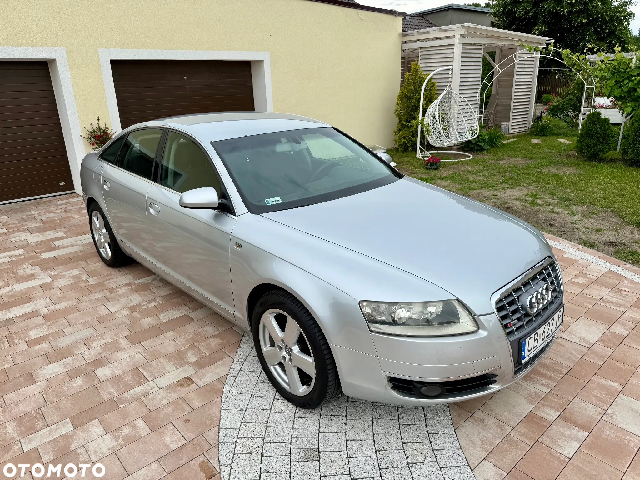 Audi A6 2.4 - 6