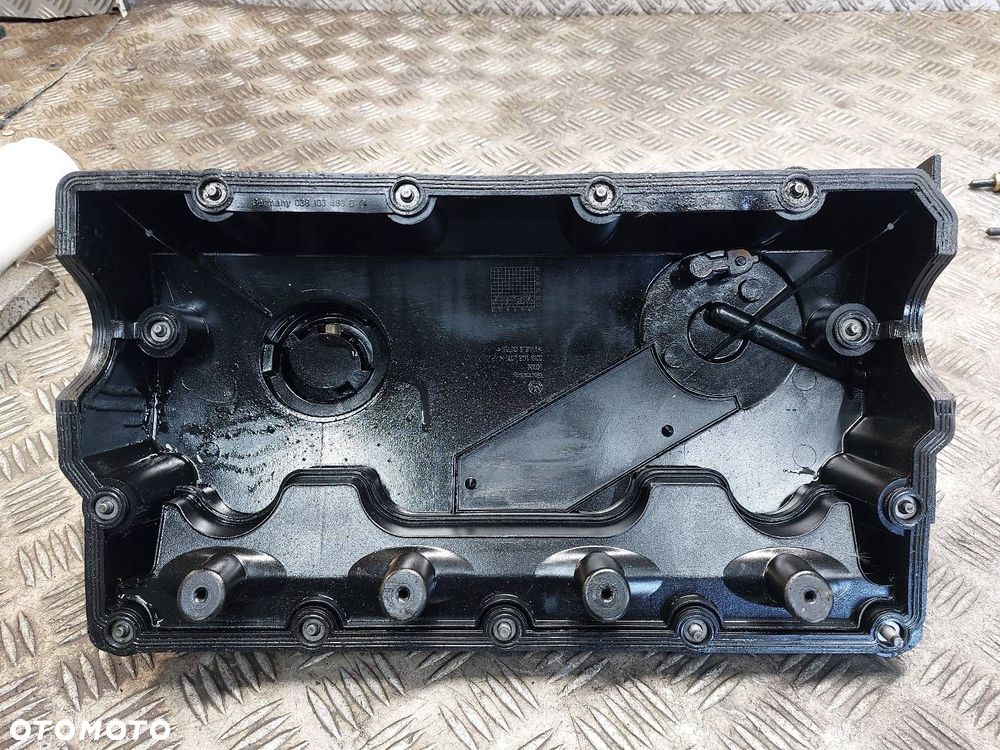 POKRYWA ZAWORÓW VOLKSWAGEN PASSAT B6 1.9 TDI 038103469AD 038103475N - 3