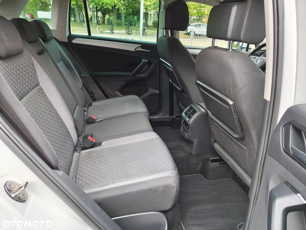 Volkswagen Tiguan 2.0 TDI SCR DSG Elegance - 8