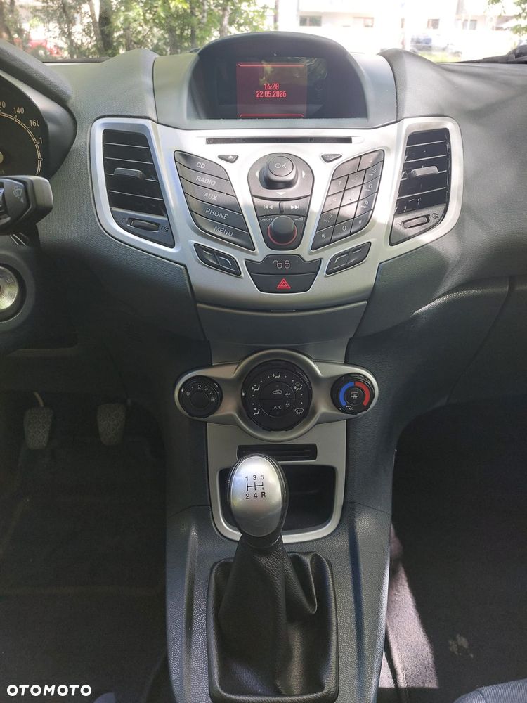 Ford Fiesta - 14
