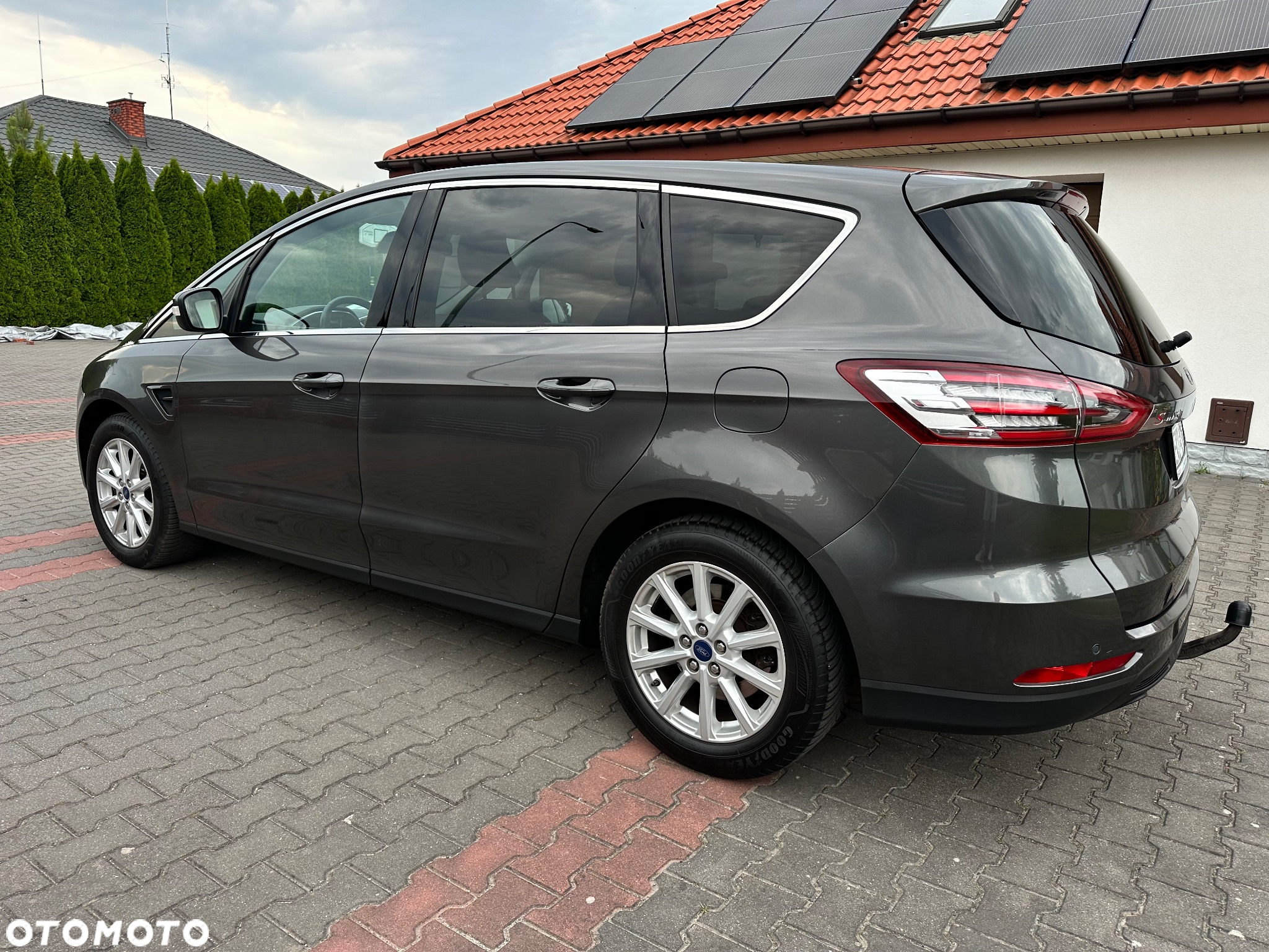 Ford S-Max 1.5 Eco Boost Start-Stopp Titanium - 23