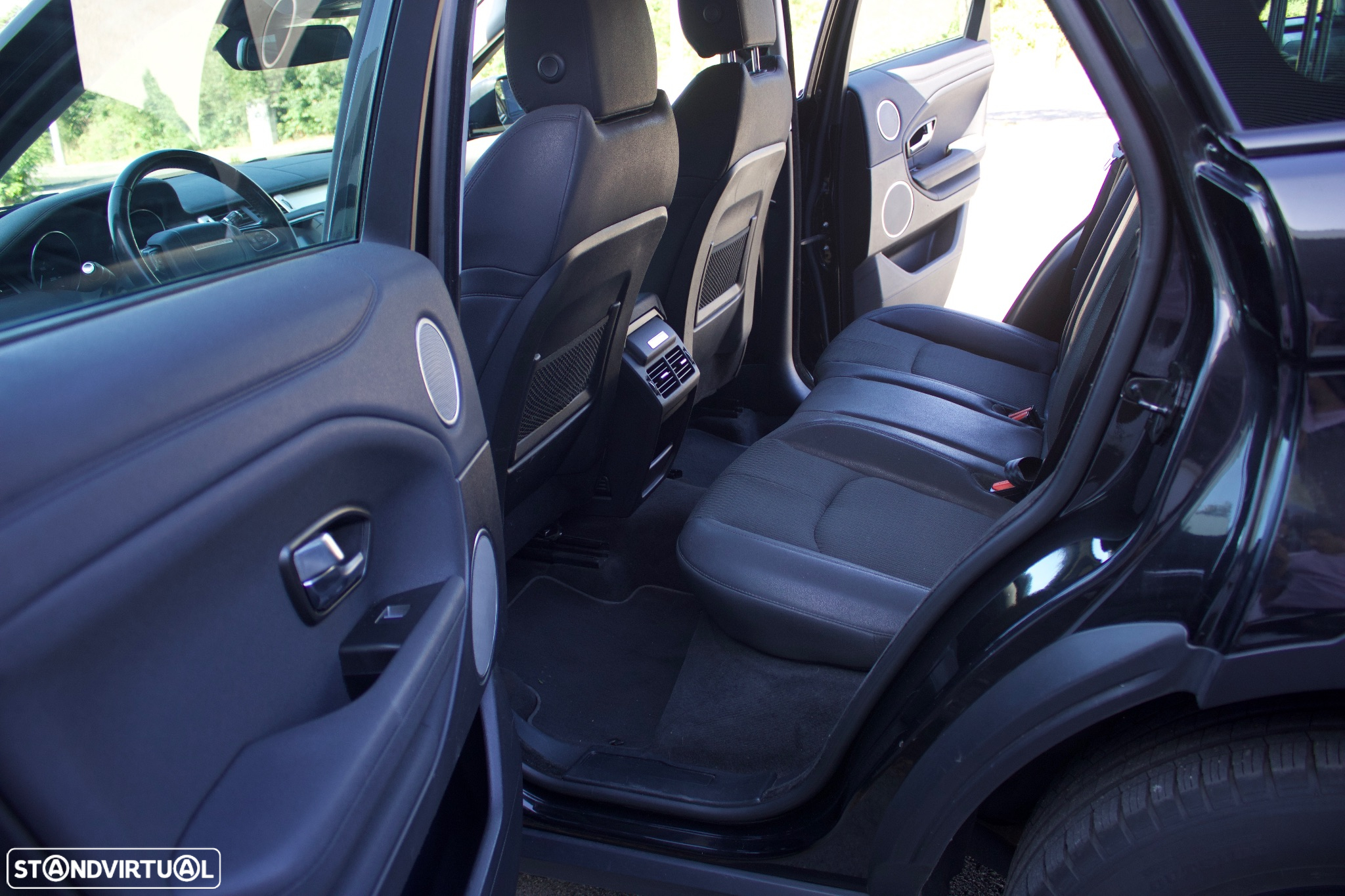 Land Rover Range Rover Evoque 2.0 eD4 Pure - 9