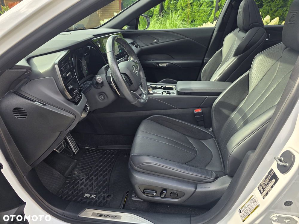 Lexus RX 500h F Sport Edition - 12