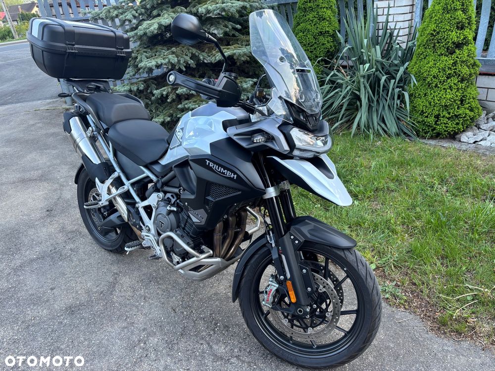 Triumph Tiger - 1