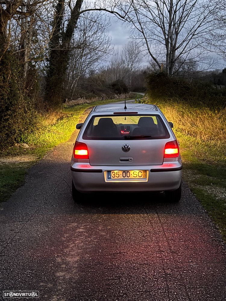 VW Polo 1.4 TDi Confortline ABS+AC - 4