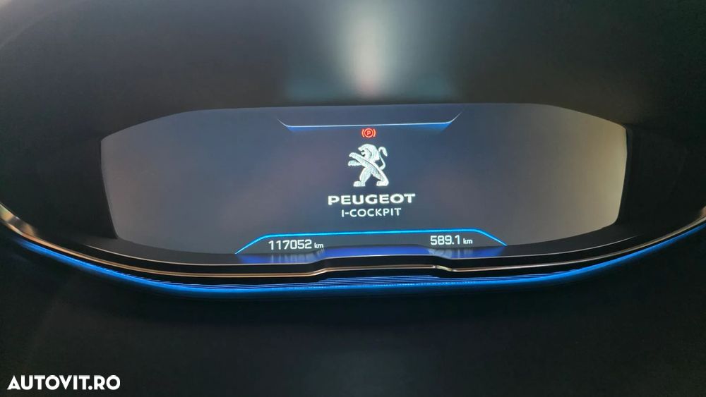 Peugeot 5008 2.0 BlueHDI s&s EAT8 GT - 34