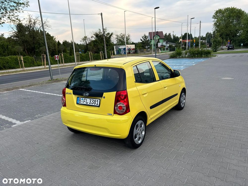 Kia Picanto - 7