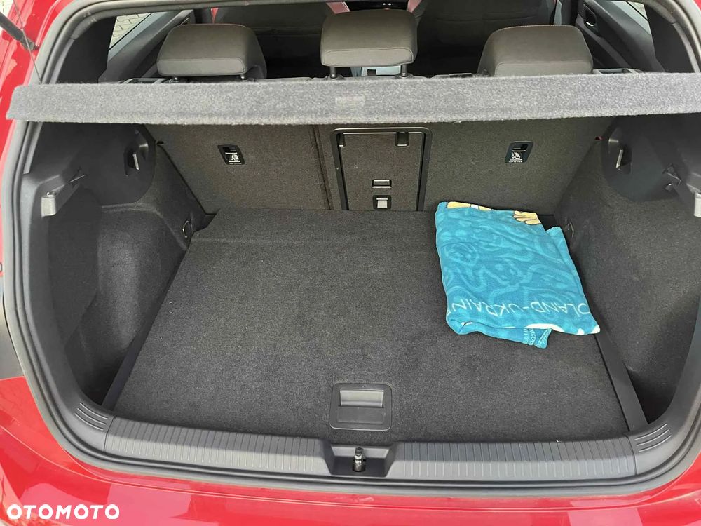 Volkswagen Golf VIII 2.0 TSI GTI DSG - 24