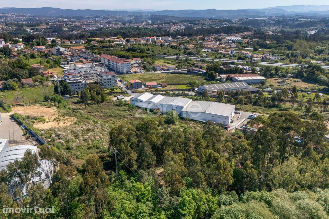 Terreno com Forte Potencial Urbanístico em Gaia - Grande imagem: 5/13