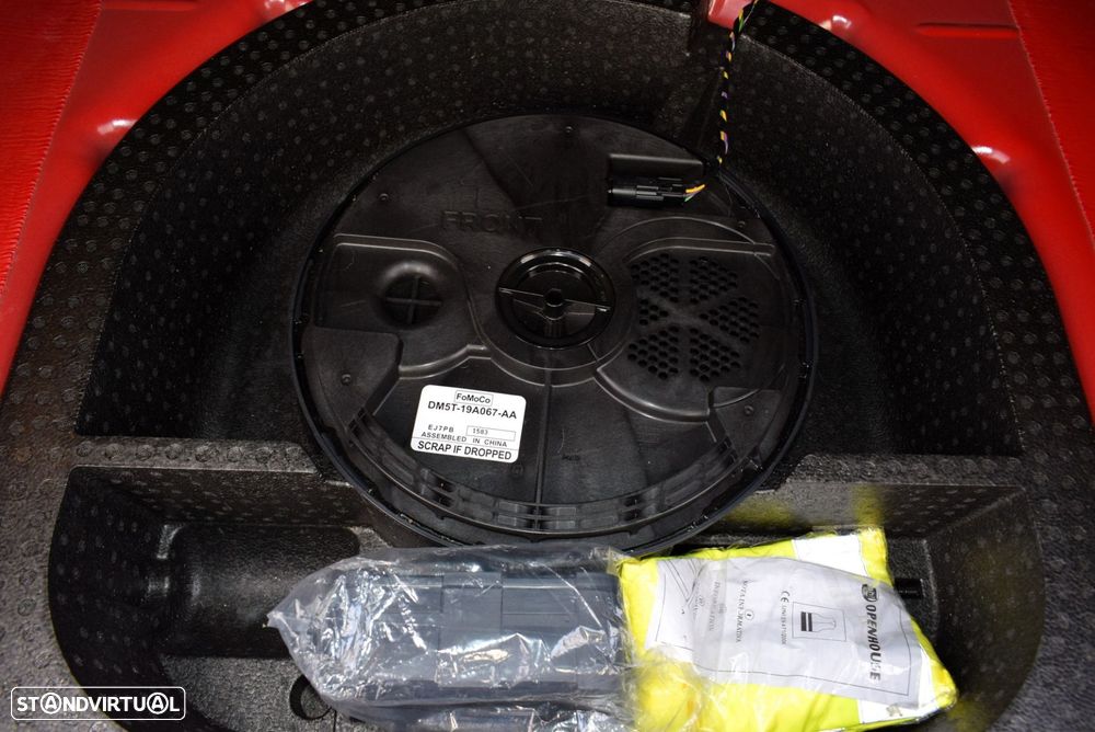 Ford Focus SW 2.0 EcoBoost ST - 39