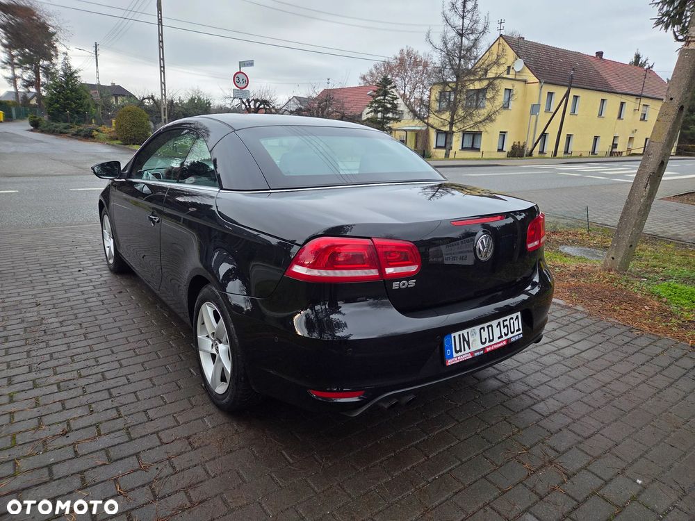 Volkswagen Eos 2.0 TDI DPF DSG Sport & Style - 9