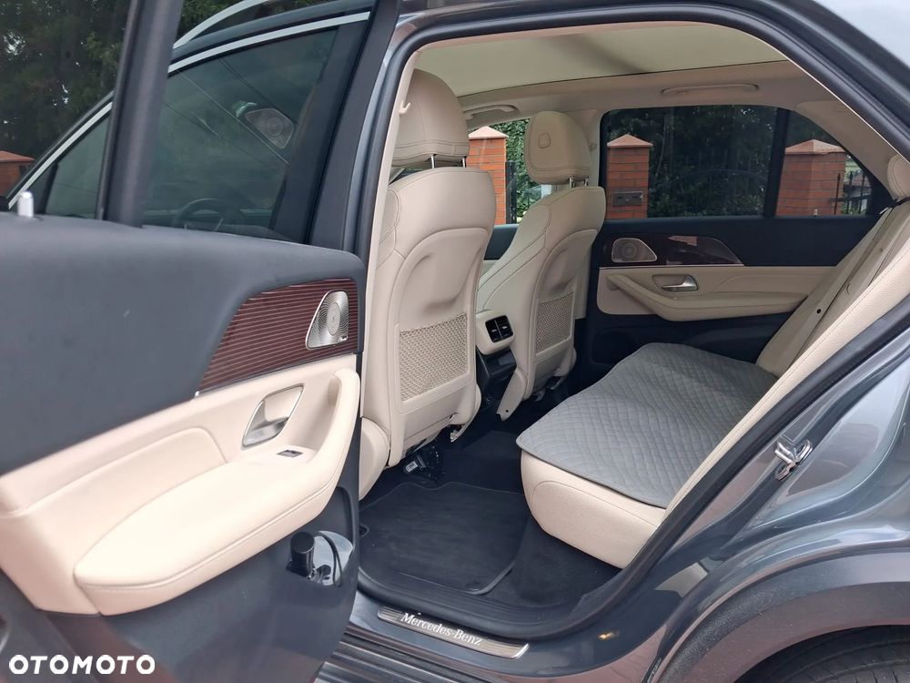 Mercedes-Benz GLE - 10