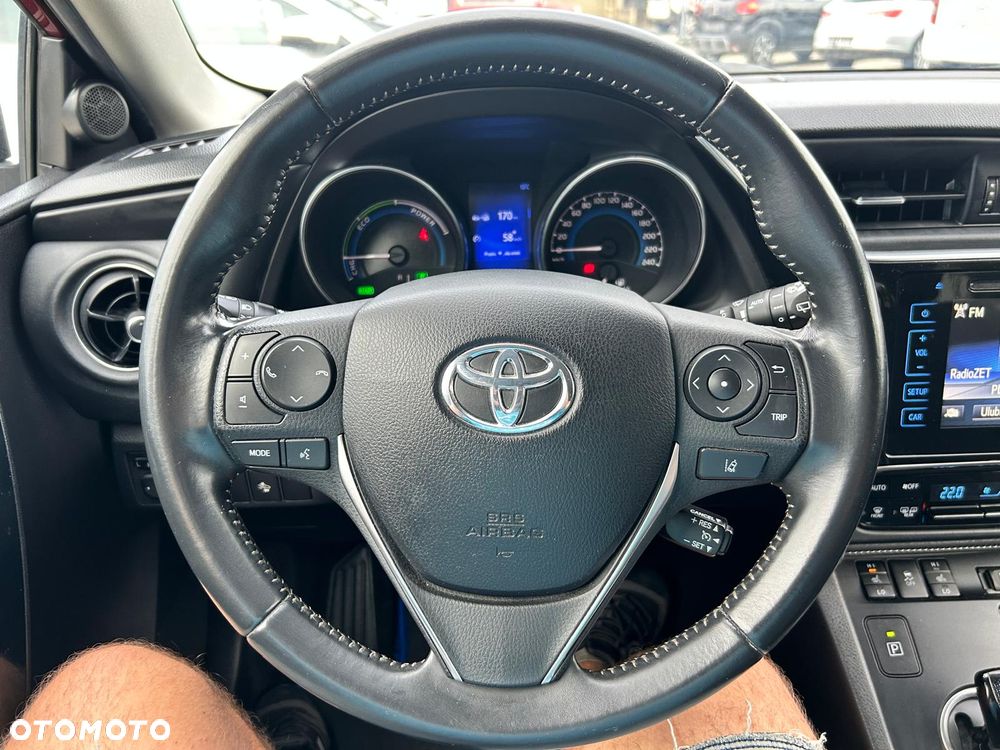Toyota Auris 1.8 HSD Luna - 25