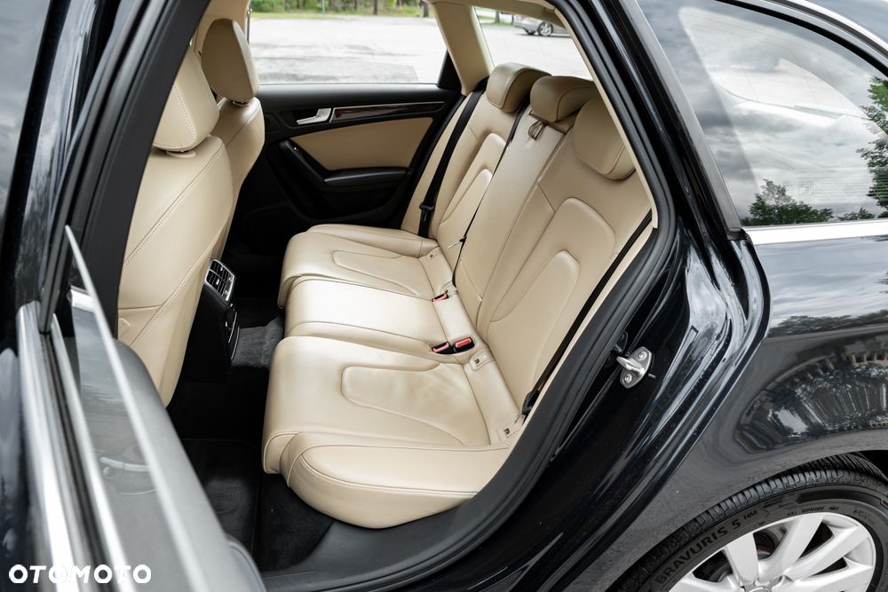 Audi A4 Avant 2.0 TDI DPF multitronic Attraction - 21