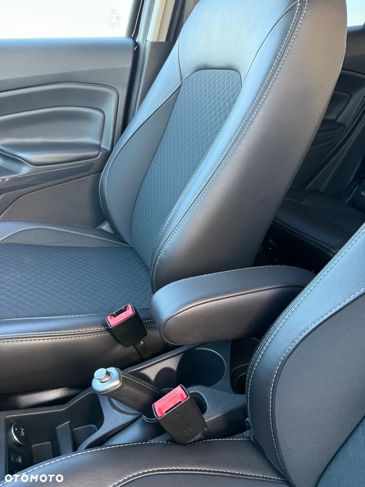 Ford EcoSport 1.0 EcoBoost S - 25