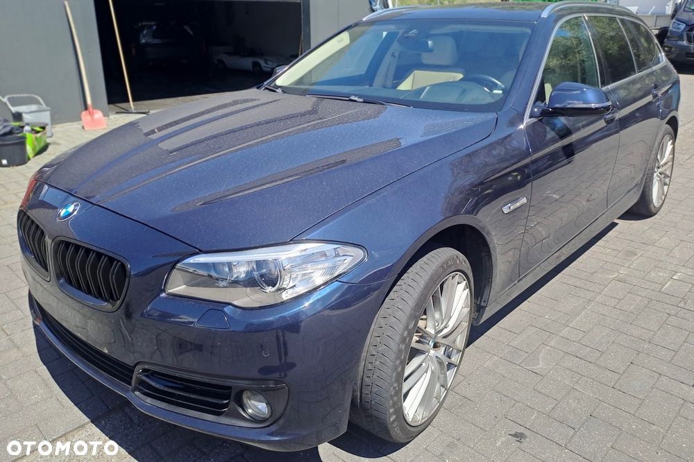 BMW Seria 5 520d Luxury Line - 1