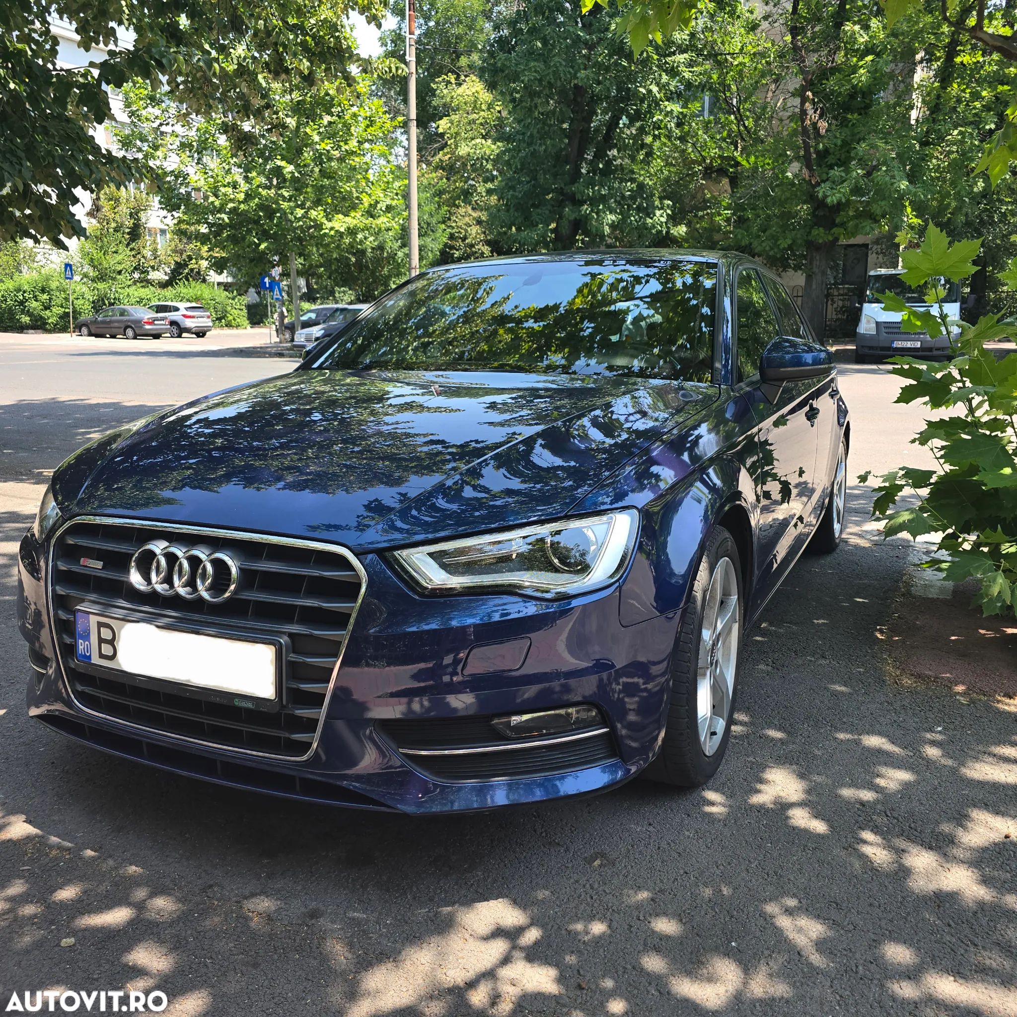 Audi A3 Sportback 1.4 TFSI Stronic Ambition - 1