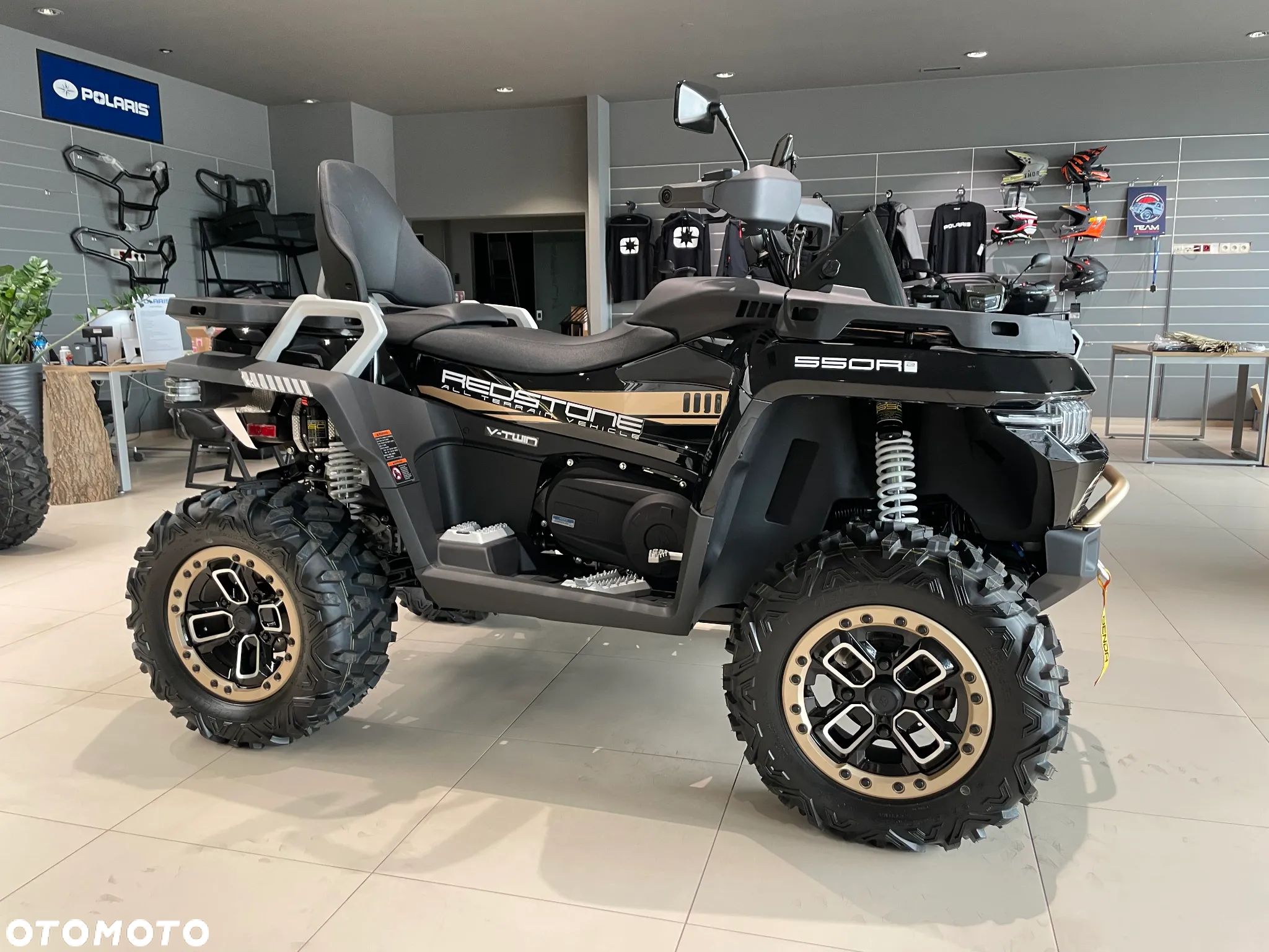 Benda Redstone 550 - 1