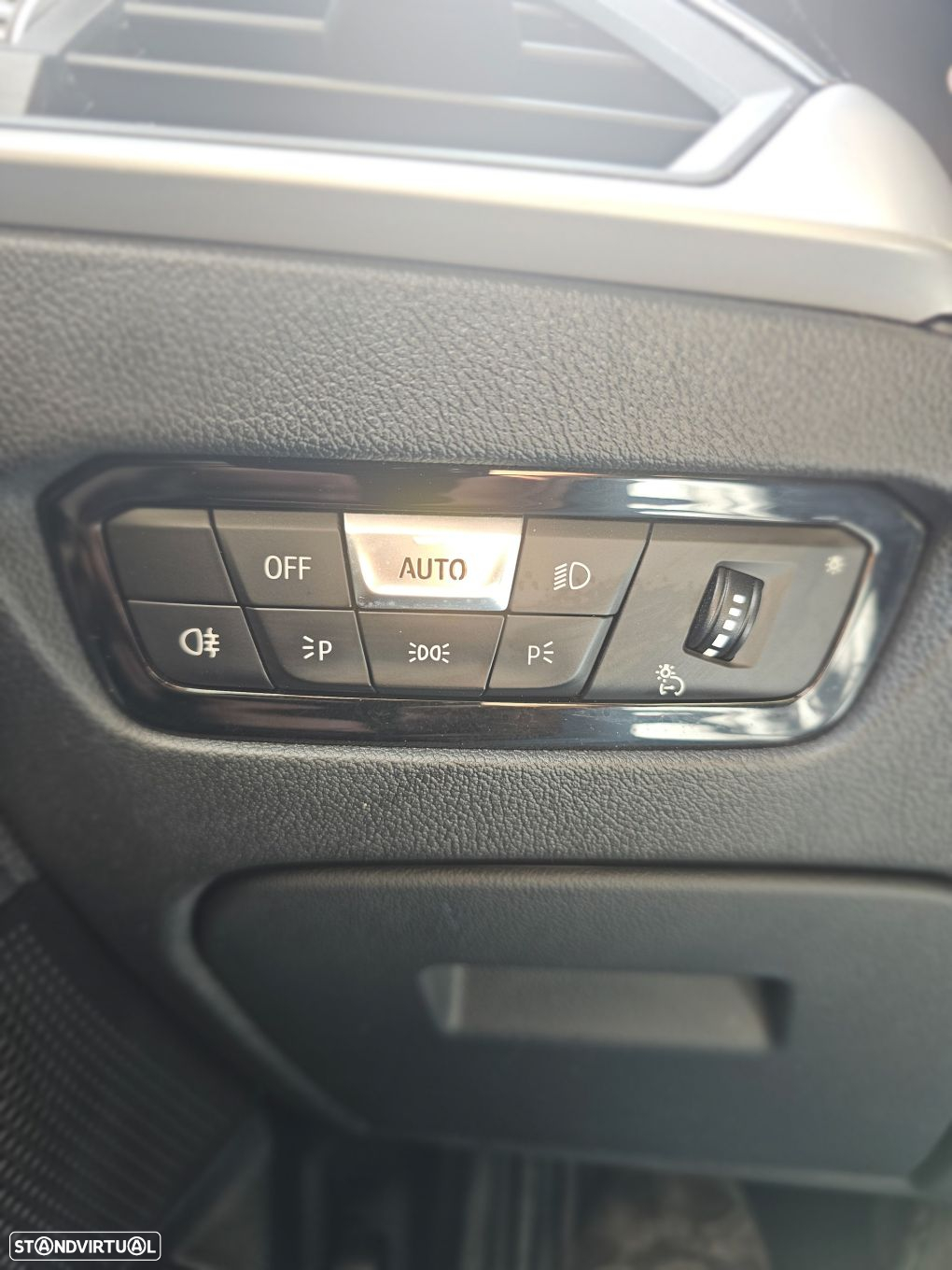BMW 330 e Auto - 17