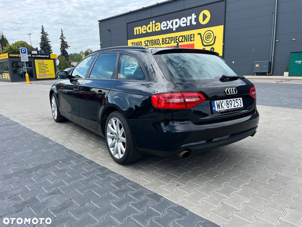 Audi A4 Avant - 4