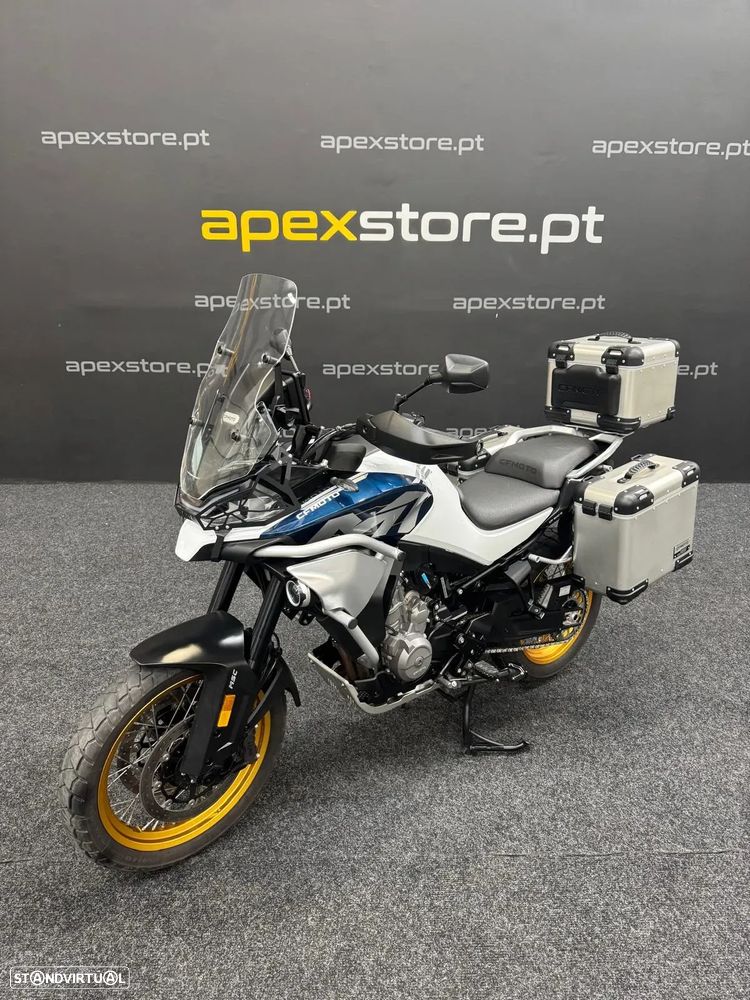 CF Moto 800MT Explore - 1