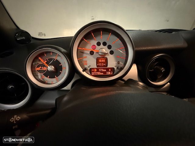 MINI Cabrio One - 13