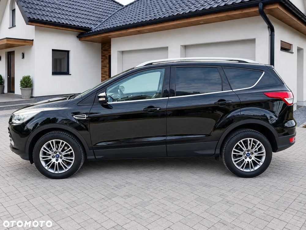 Ford Kuga 2.0 TDCi 2x4 Titanium - 9