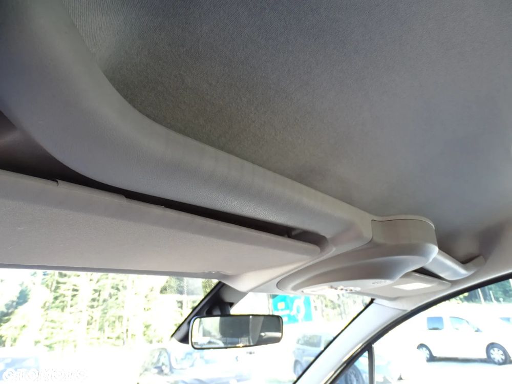 Citroën Berlingo Multispace BlueHDi 100 S&S ETG6 SELECTION - 32