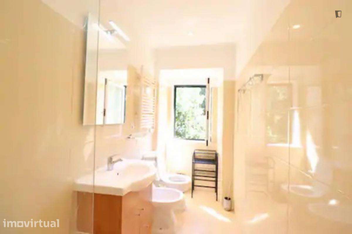 Apartamento com 2 quartos - localizado em Campo de Ourique Lisbon - Grande imagem: 5/31