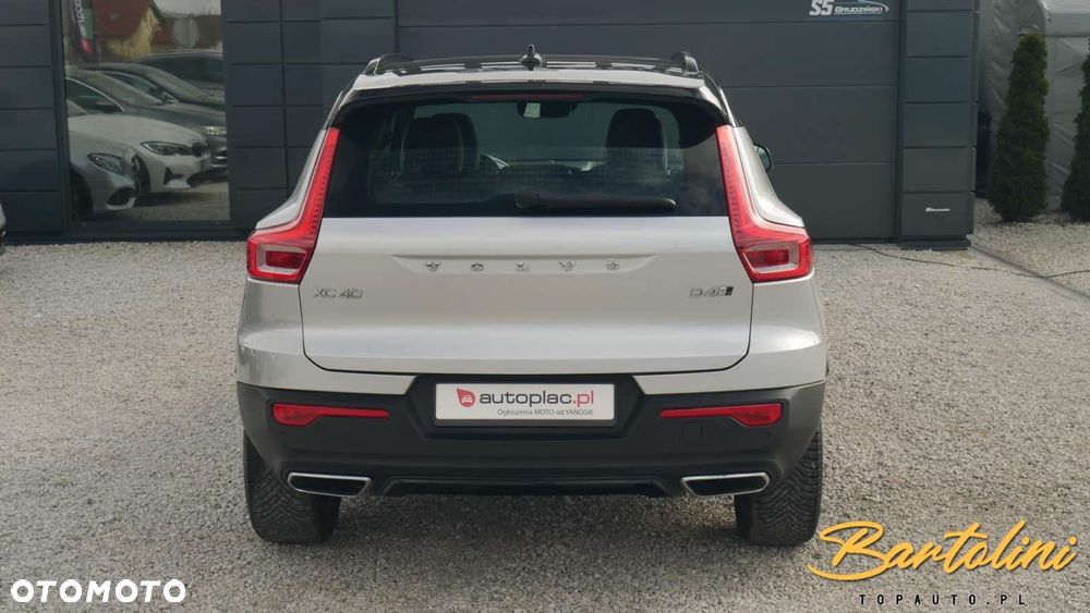 Volvo XC 40 - 7