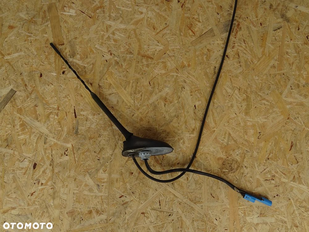 OPEL VECTRA C HB GTS ANTENA DACHOWA RADIA NAWIGACJI NAVI PODSTAWA WZMACNIACZ SPRYSKIWACZ - 1