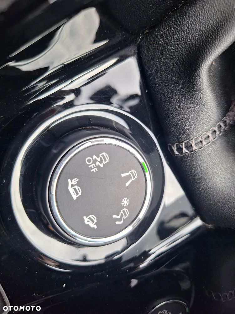 Peugeot 2008 1.2 Pure Tech Crossway S&S - 25