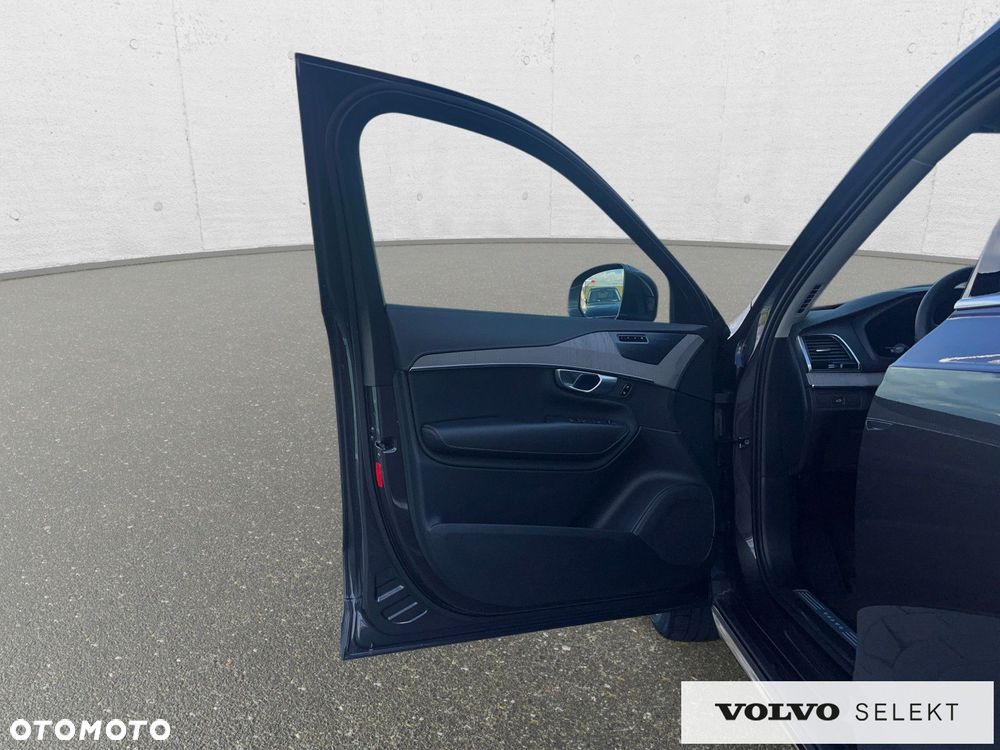 Volvo XC 90 - 24