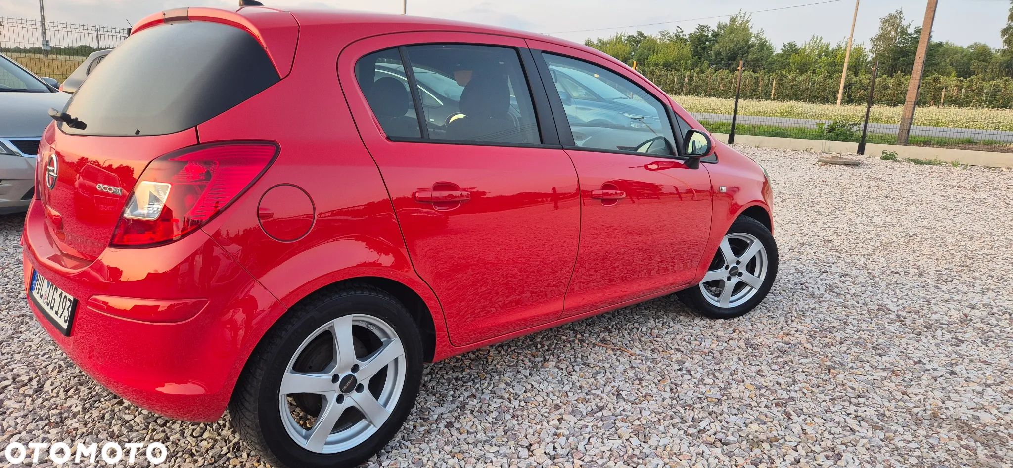 Opel Corsa 1.2 16V (ecoFLEX) Color Edition - 4