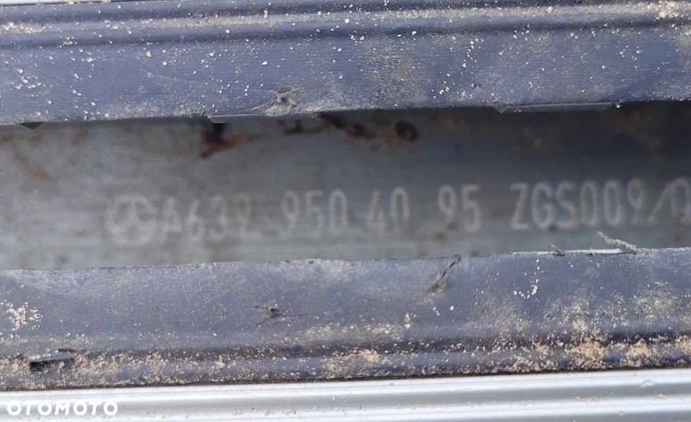 Szyny Prowadnice Do Foteli Wypinanych Tył Mercedes Vito Viano A639 / W447 - 12