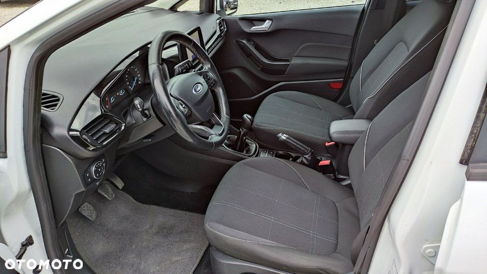 Ford Fiesta - 6