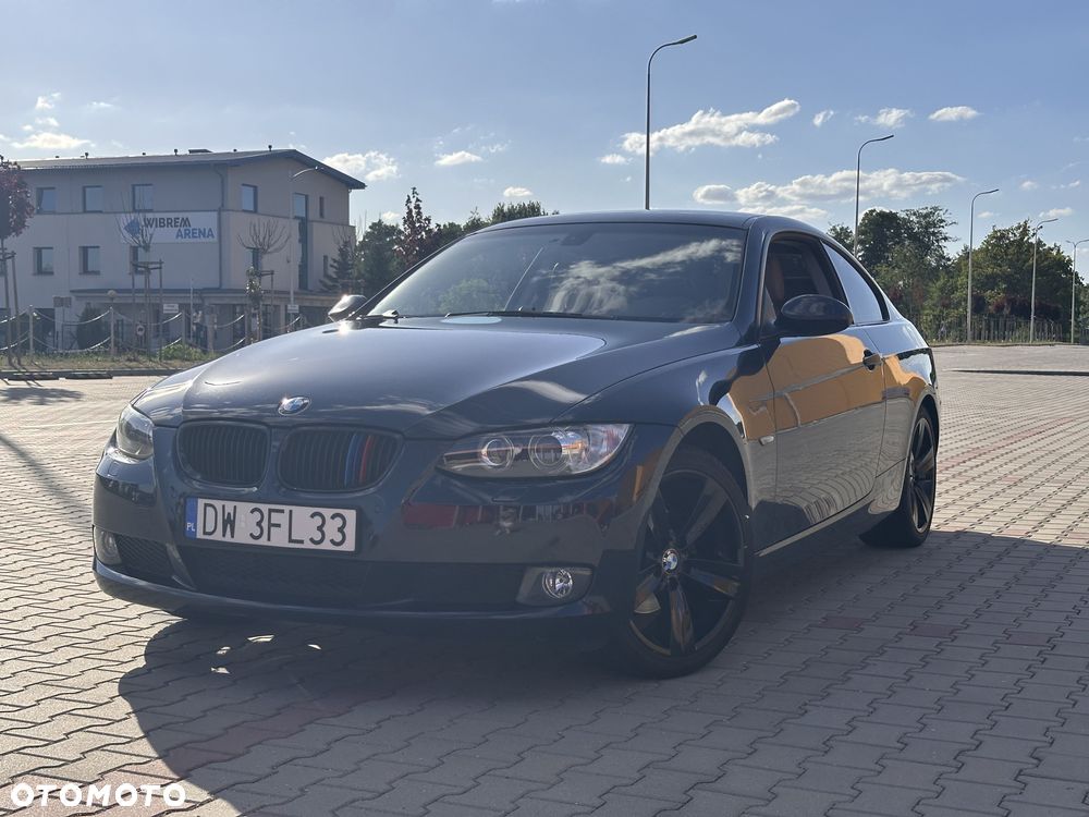BMW Seria 3 320i - 36