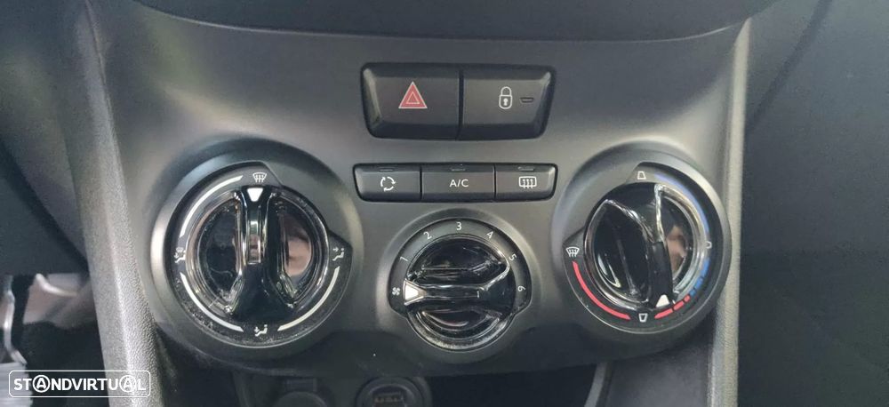 Peugeot 208 PureTech 82 Start & Stop Style - 37