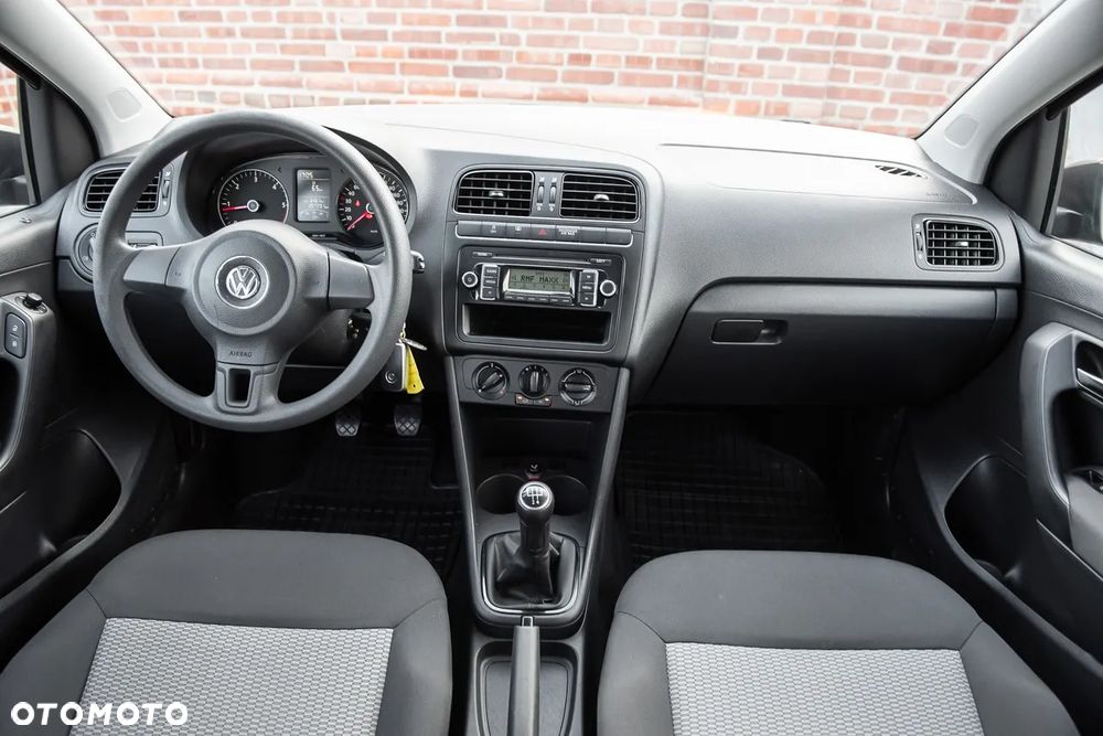 Volkswagen Polo 1.6 TDI Comfortline - 23