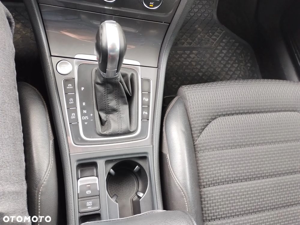 Volkswagen Golf 2.0 TDI BMT GTD DSG - 9