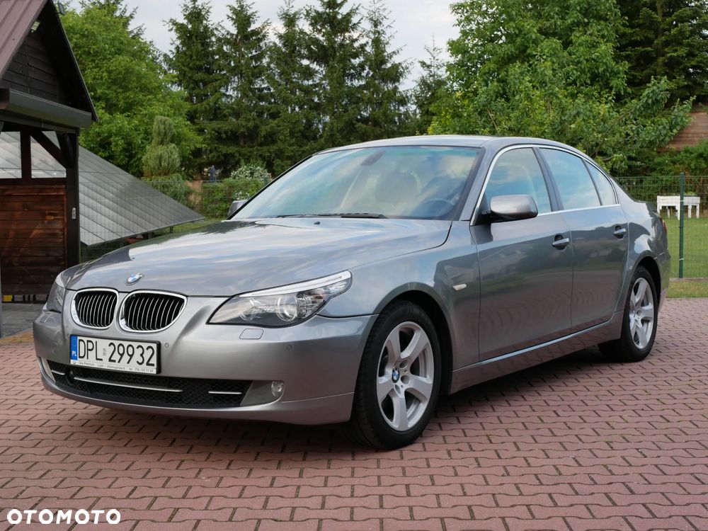 BMW Seria 5 525d - 1