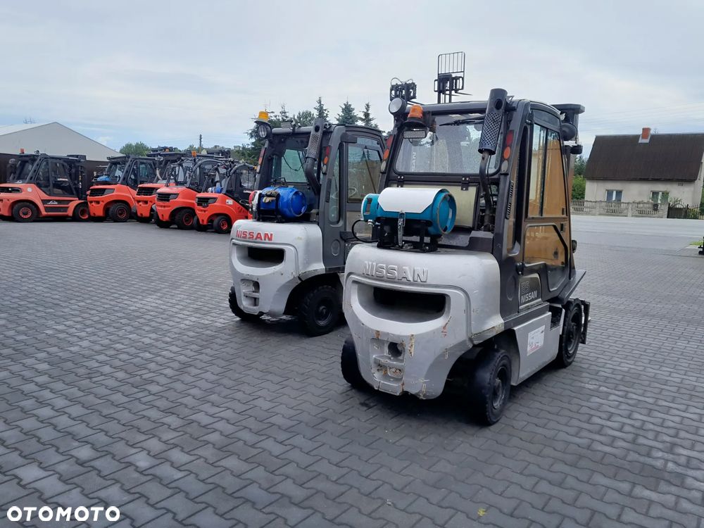 Nissan U1D2A25LQ - 2