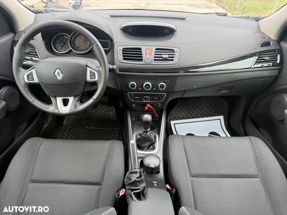 Renault Megane 1.5 dCi Dynamique - 5