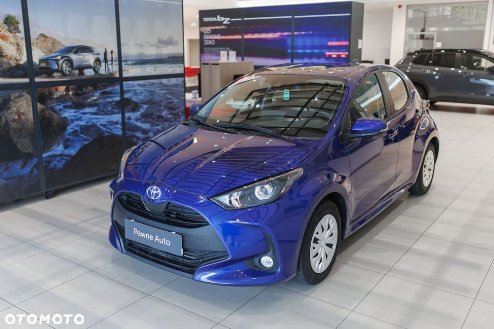 Toyota Yaris - 10