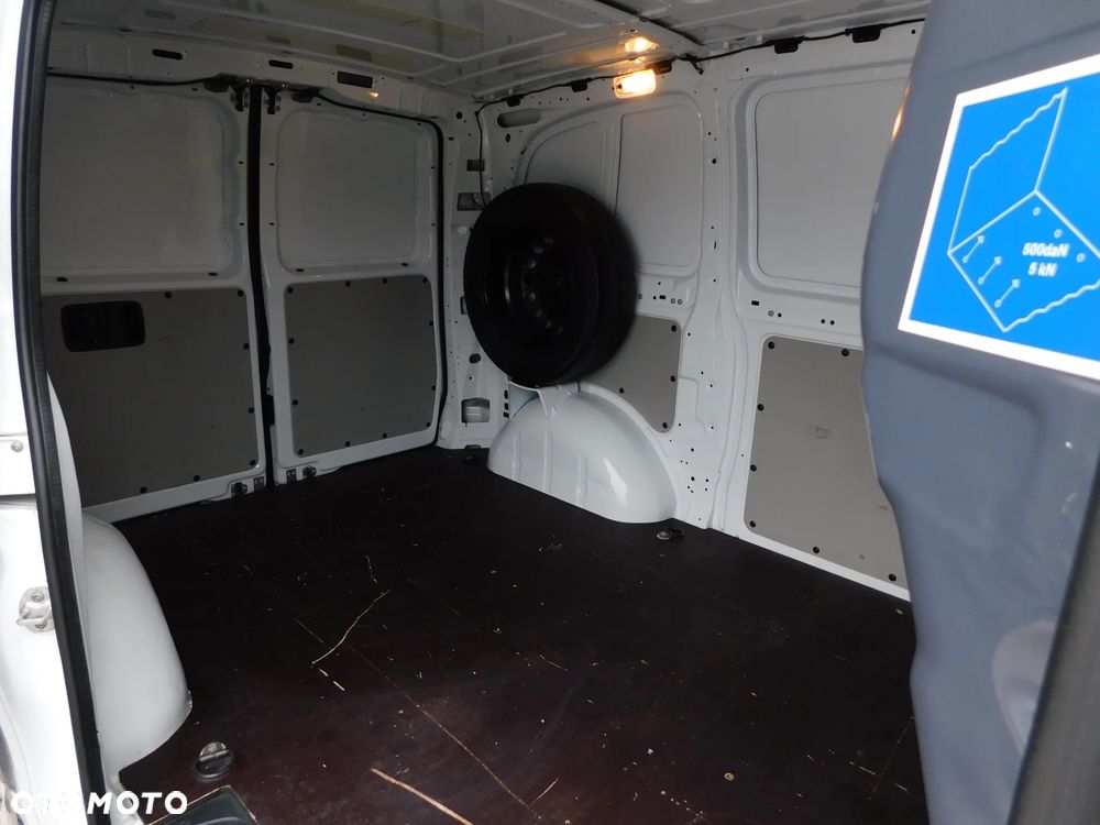 Mercedes-Benz Vito - 4