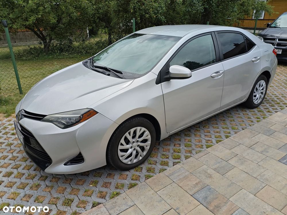 Toyota Corolla - 6