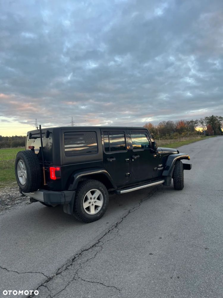 Jeep Wrangler Unlimited Hard-Top 3.8 Automatik Sahara - 5