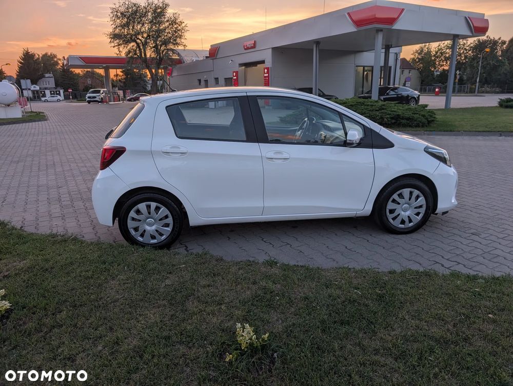 Toyota Yaris 1.33 Active - 6